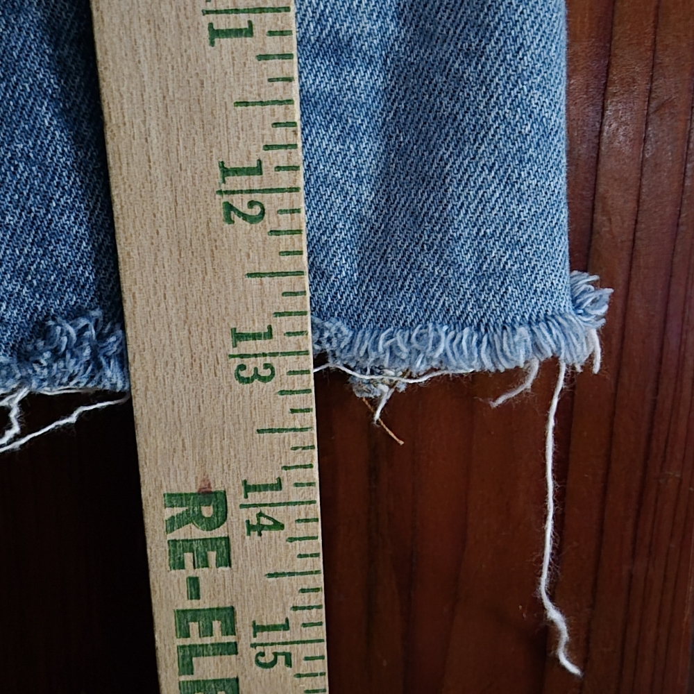 Madewell Denim Shorts Frayed Women’s 26 - Picture 4 of 5